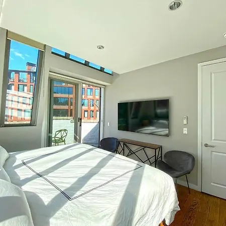 Gorgeous Three Bedroom West Village Townhouse New York Exterior photo
