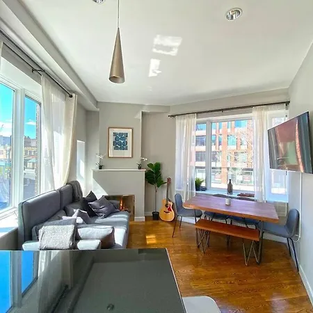 Gorgeous Three Bedroom West Village Townhouse New York Exterior photo